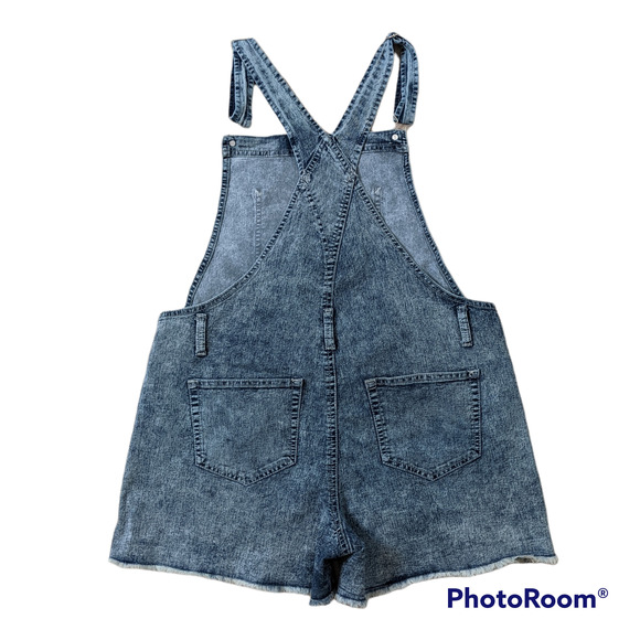 NoBo Blue Denim Acid Wash Short Overalls with Raw Hem Sz XL 15-17 Jrs NEW - Picture 2 of 3
